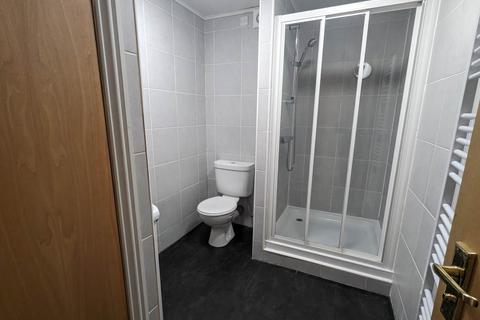undefined, 15 Larch Street, ,
