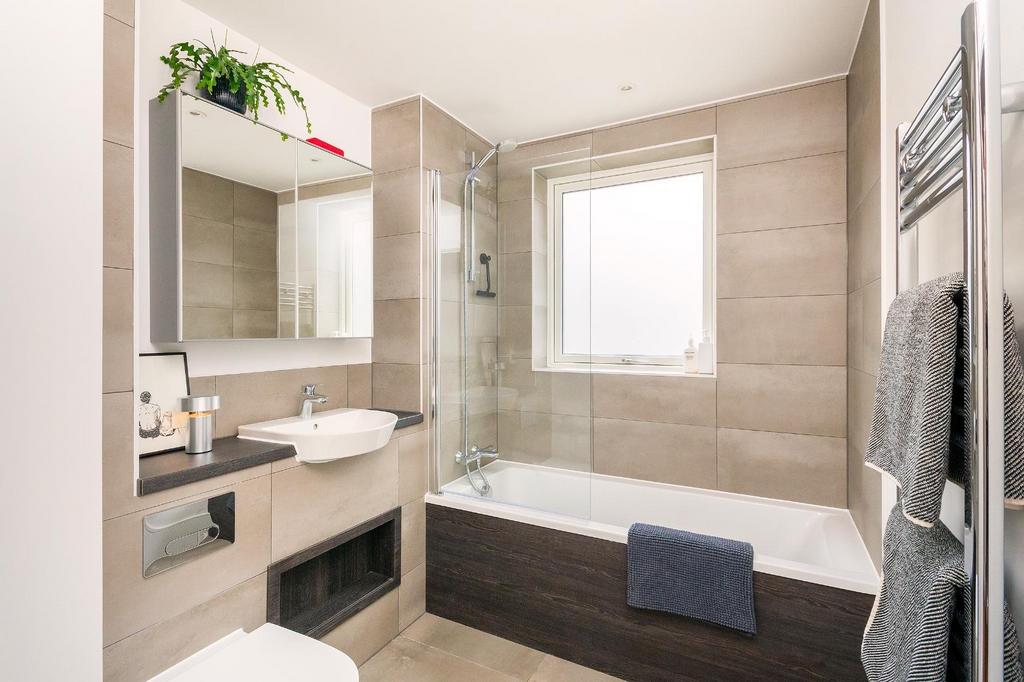 7 M8 YSI - Bathroom C.jpg