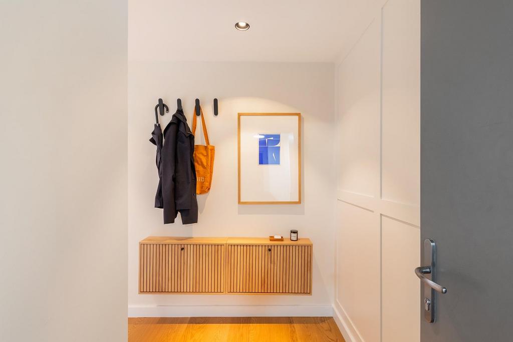 7 M8 YSI - Hallway A.jpg