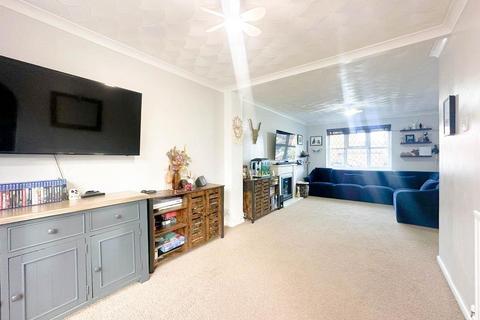 undefined, Martlet Close, Melksham, Wiltshire, SN12 6XX