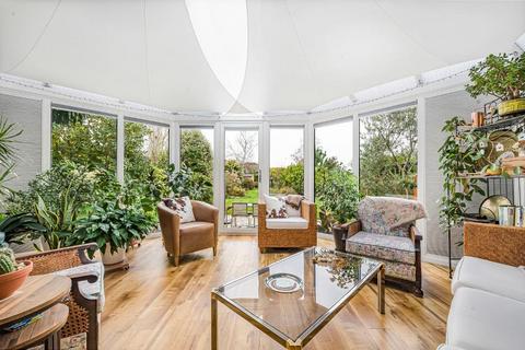 5 bedroom detached house for sale, Broxbourne Road, Orpington, Kent, BR6 0BA