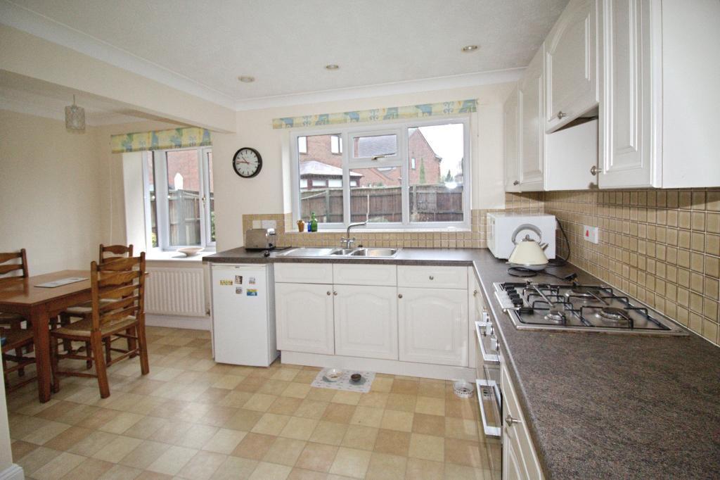 Kitchen Dining Area