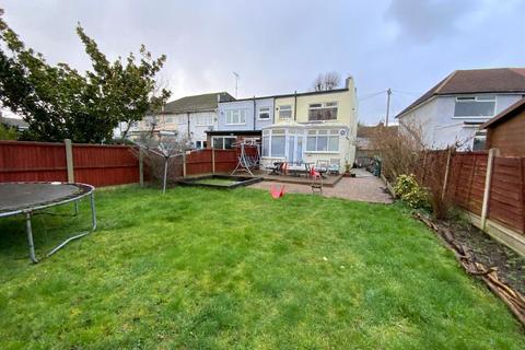3 bedroom semi-detached house for sale, Elm Park, Hornchurch RM12