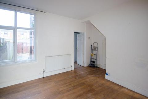 3 bedroom terraced house for sale, 11 Princes AvenueWithernseaEast YorkshireHU19 2HZ
