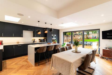 undefined, Norman Avenue, Sanderstead, CR2 0QH