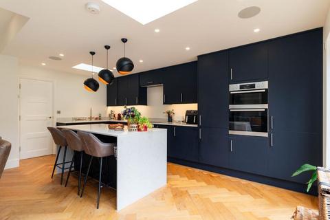 undefined, Norman Avenue, Sanderstead, CR2 0QH