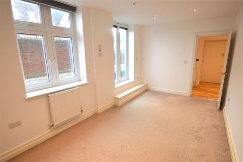 1 bedroom flat to rent, DA1