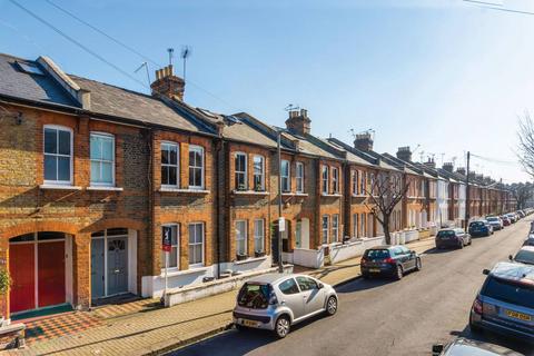 2 bedroom flat to rent, Ingelow Road, SW8, Diamond Conservation Area, London, SW8