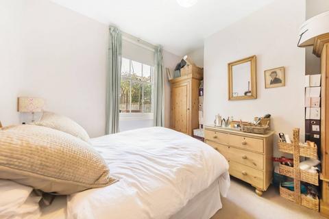 2 bedroom flat to rent, Ingelow Road, SW8, Diamond Conservation Area, London, SW8