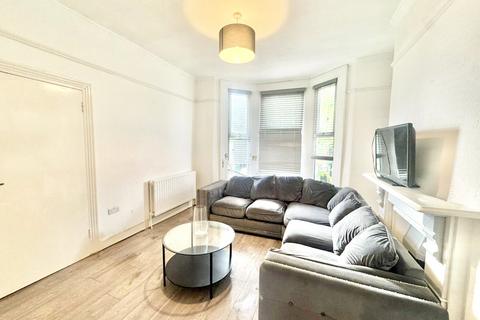 1 bedroom apartment to rent, Fairlawn Park, Sydenham SE26