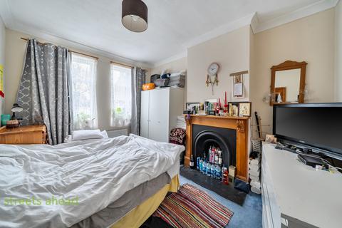 undefined, Alderton Road, Croydon, CR0