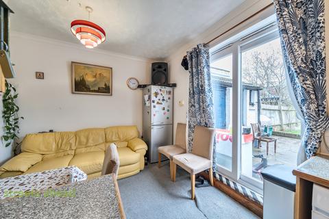 undefined, Alderton Road, Croydon, CR0