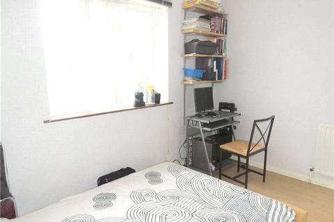2 bedroom apartment to rent, Ashburton Road, Croydon, CR0