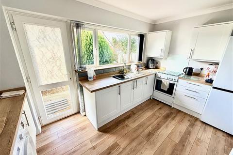 undefined, Humber Close, Durrington, Worthing, West Sussex, BN13 3NW