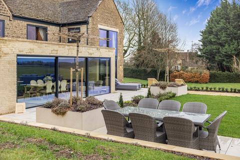 undefined, Elkstone, Gloucestershire, GL53
