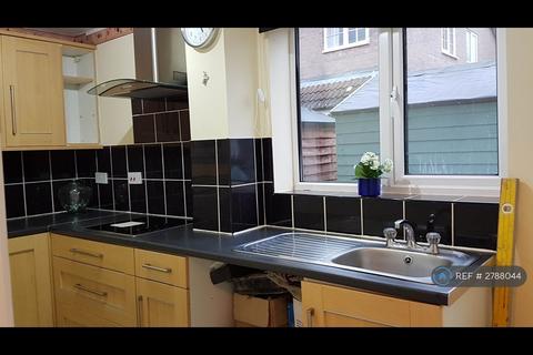 undefined, Lavender Close, Aylesbury, Buckinghamshire, HP21