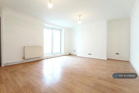 1 bedroom flat to rent, Basement, Brighton, BN1