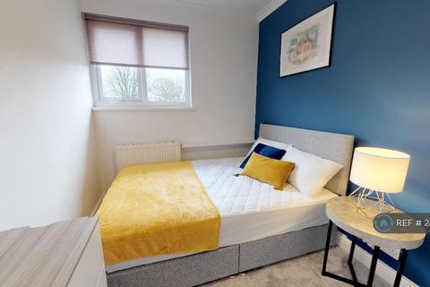 undefined, Helston Road, Leeds, LS10