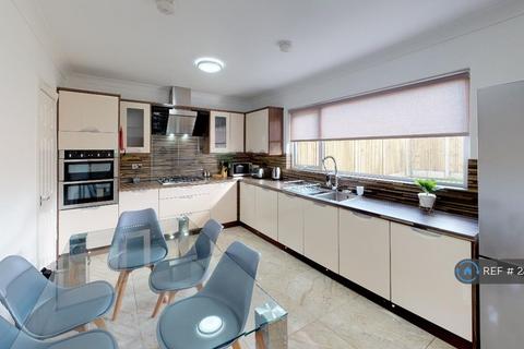 undefined, Helston Road, Leeds, LS10