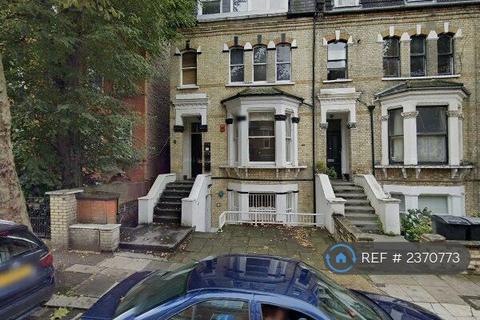2 bedroom flat to rent, Auriol Road, London, W14