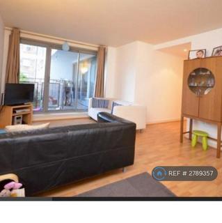 2 bedroom flat to rent, Montana Building, London, SE13
