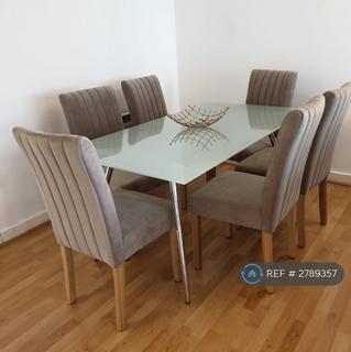 2 bedroom flat to rent, Montana Building, London, SE13
