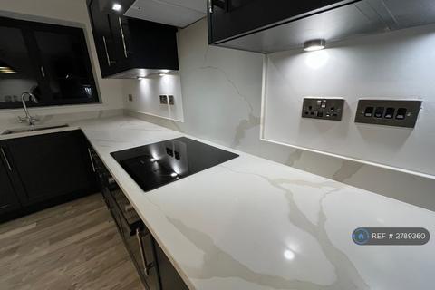 1 bedroom flat to rent, Fox Lane, London, N13