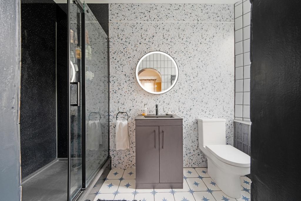 Second En Suite