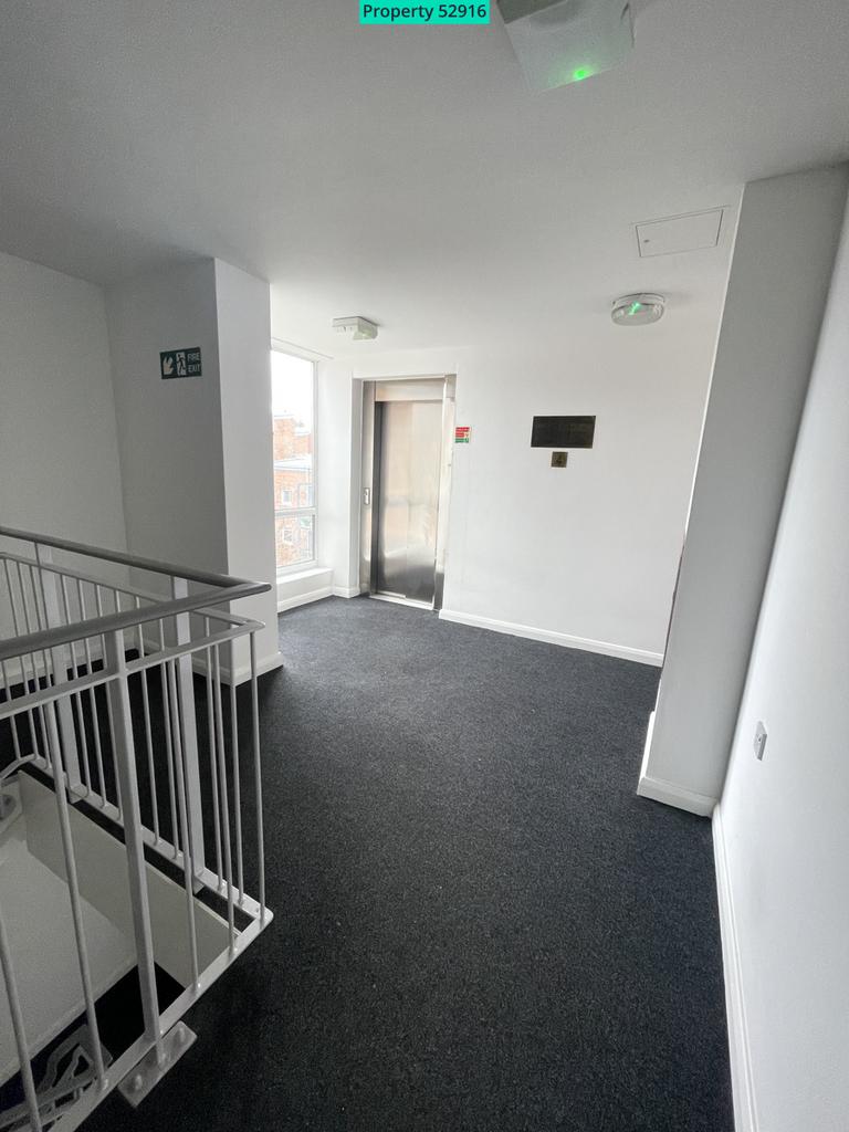 Spacious landing and lift