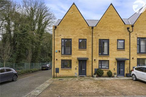 3 bedroom end of terrace house for sale, Bazley Close, Swanscombe, Kent, DA10