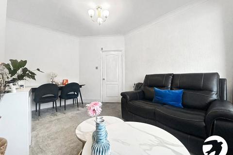3 bedroom terraced house to rent, Montrose Avenue, Welling, Kent, DA16