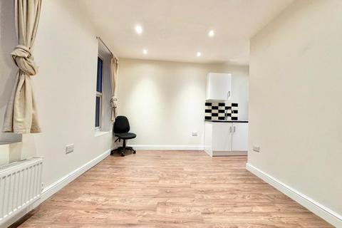 1 bedroom apartment to rent, 61 Peckham High Street, London SE15