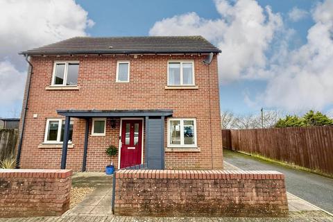 2 bedroom detached house for sale, Broad Town, Swindon SN4