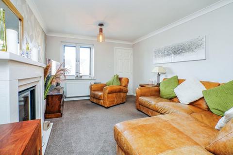 3 bedroom detached house for sale, Larkspur Way, Wakefield, WF2