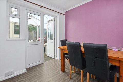 3 bedroom semi-detached house for sale, Langdale Road, Woodlesford, Leeds, West Yorkshire
