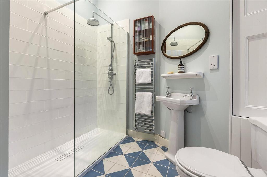 Ensuite