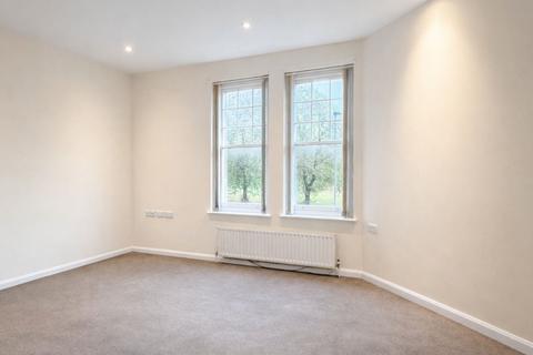 2 bedroom flat to rent, Wernbrook Street