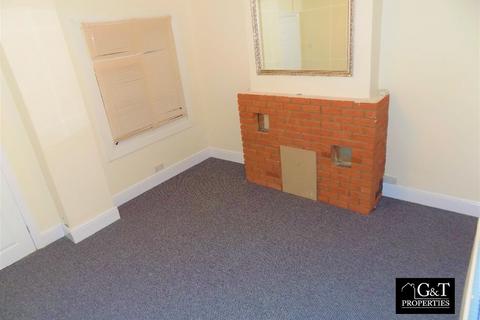 2 bedroom terraced house to rent, The Promenade, Brierley Hill