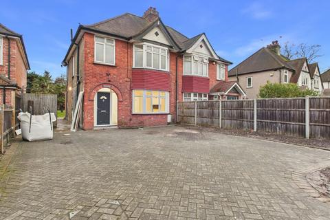 3 bedroom semi-detached house to rent, Langley Road, Slough, Berkshire, SL3