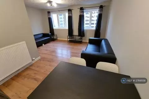 1 bedroom flat to rent - Pogled 2