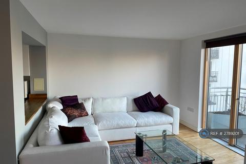 2 bedroom flat to rent, Alscot Road, London, SE1