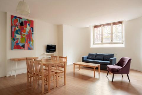 2 bedroom apartment to rent, Palace Court, Bayswater, W2