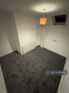 3 bedroom terraced house to rent, Forster St, Nottingham, NG7
