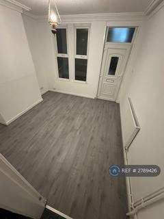 3 bedroom terraced house to rent, Forster St, Nottingham, NG7