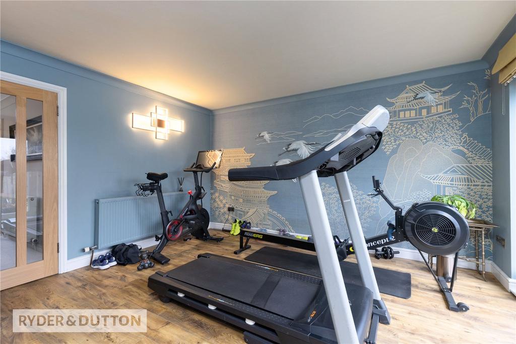 Gym / Formal Dining