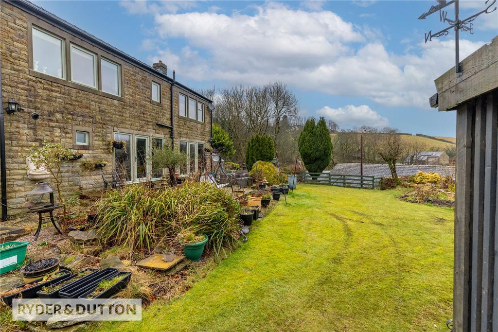Large Rear Garden