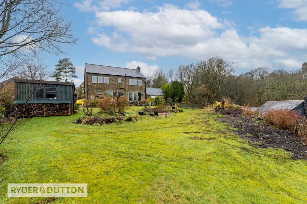 Large Rear Garden