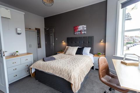 undefined, Tennyson Avenue - Rm 7