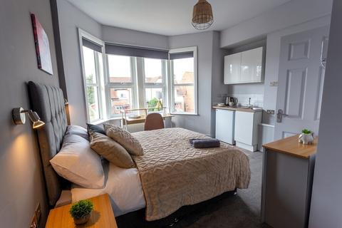 undefined, Tennyson Avenue - Rm 7