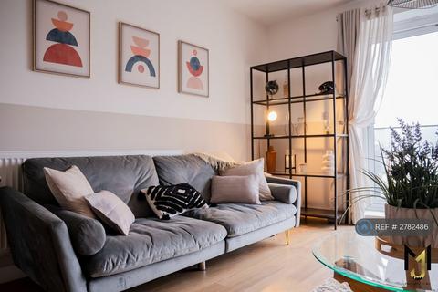 2 bedroom flat to rent, Southampton Street, Reading, RG1